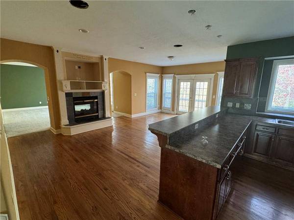 5504 93rd ST, Kansas City, MO 64154