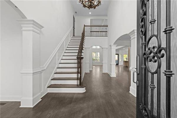 695 Highland Oaks DR SW, Atlanta, GA 30331