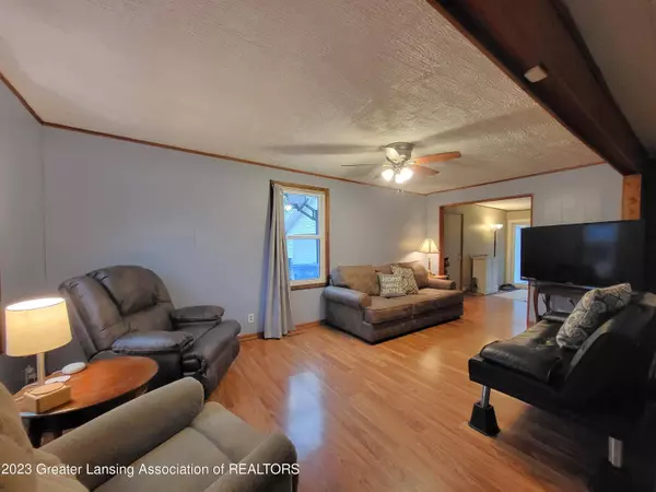 5404 Wexford Road, Lansing, MI 48911, Lansing, MI 48911