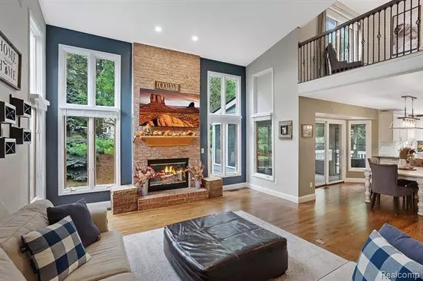 5426 MORNINGVIEW, Brighton, MI 48114