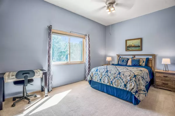 409 Brighton DR, Los Alamos, NM 87547