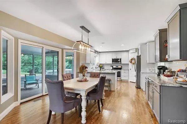 5426 MORNINGVIEW, Brighton, MI 48114