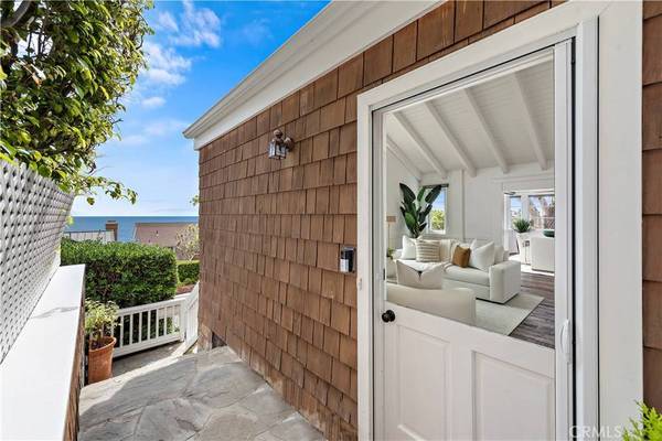 2020 OCEAN WAY, Laguna Beach, CA 92651