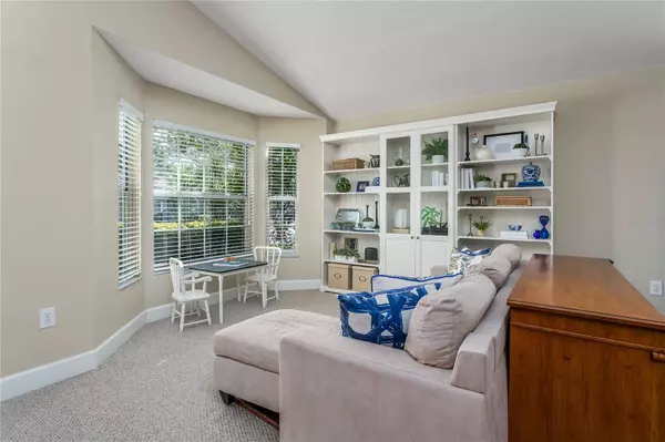 10223 CHARLESTON CORNER RD, Tampa, FL 33635