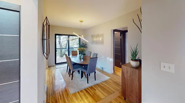 14220 Brunsvold RD, Minnetonka, MN 55345