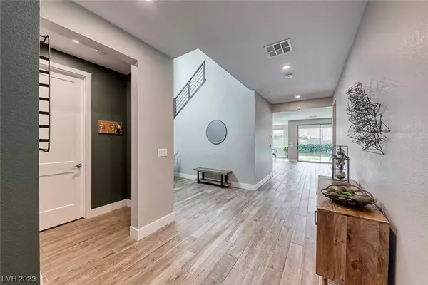 1037 Delbrook Avenue, Henderson, NV 89012