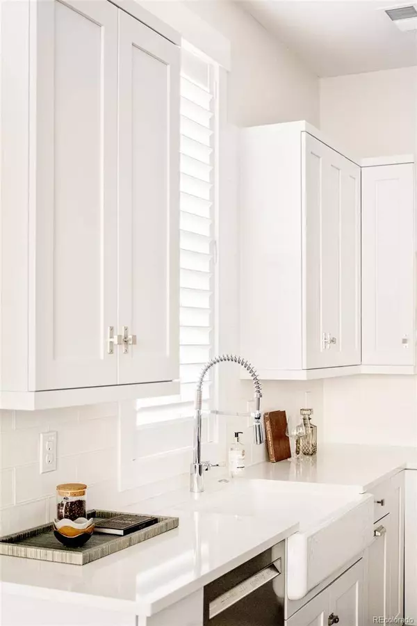 6897 Brentwood CT, Arvada, CO 80004