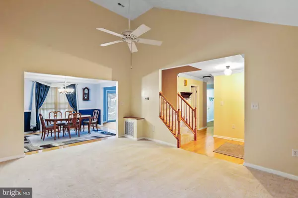 133 MCGREGOR DR, Ranson, WV 25438