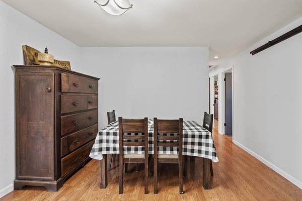 212 Rodale Dr, Eagle Point, OR 97524