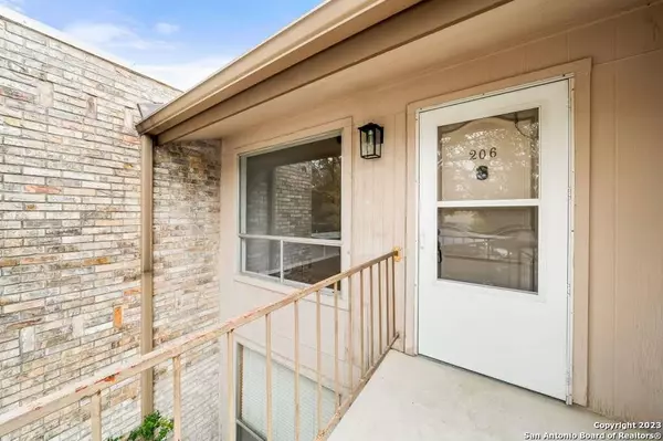 9503 Powhatan Dr UNIT 206, San Antonio, TX 78230