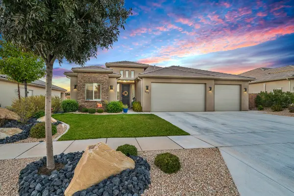 607 N Sage Crest DR, Washington, UT 84780