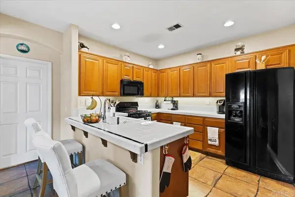 6289 Avenida De Las Vistas #6, San Diego, CA 92154