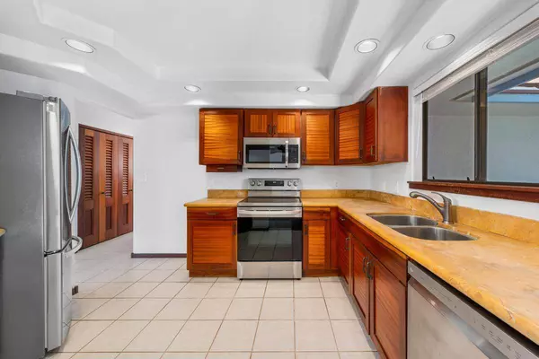 68-1772 PUU NUI ST, Waikoloa, HI 96738