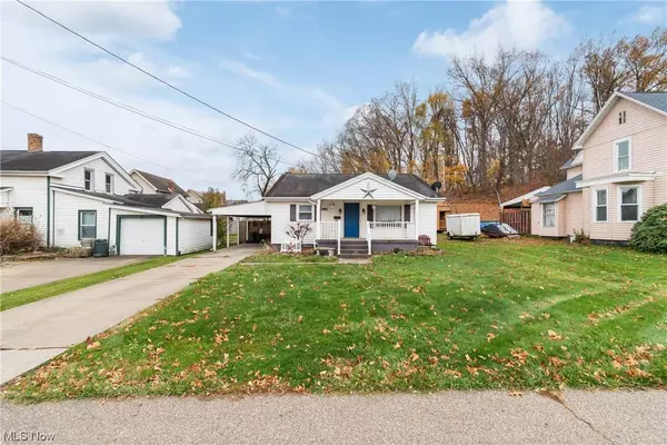 603 W Line ST, Minerva, OH 44657