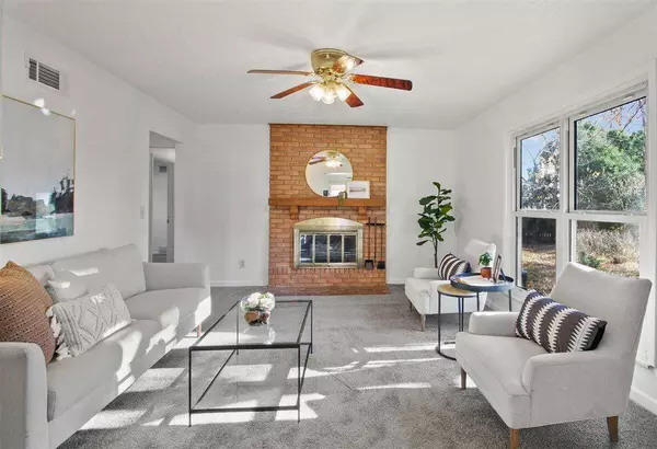 2081 Maplewood Drive, Columbus, OH 43229