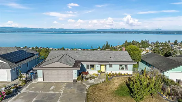1473 Crestview Drive, Camano Island, WA 98282