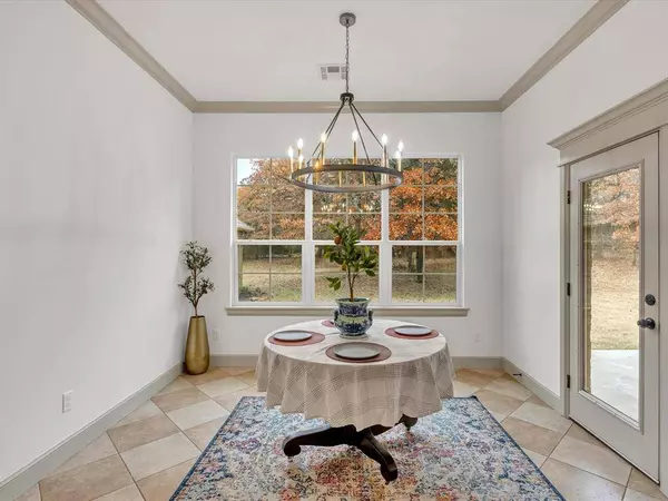 6399 Stone Hill Drive, Edmond, OK 73034