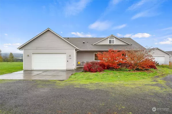 114 Rainier DR, Salkum, WA 98582