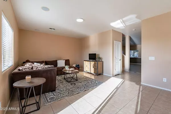 41108 N Hudson Trail, Anthem, AZ 85086