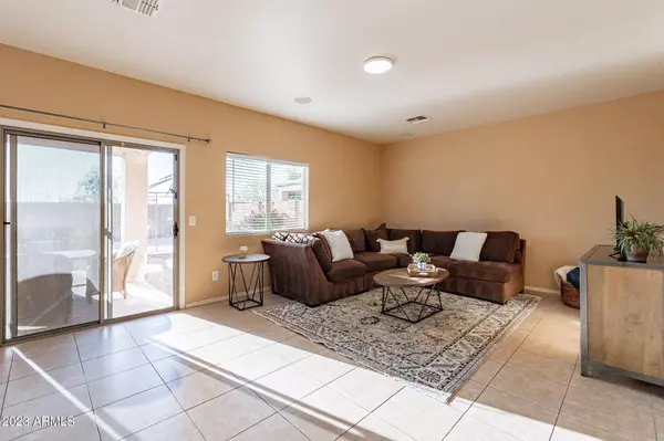 41108 N Hudson Trail, Anthem, AZ 85086