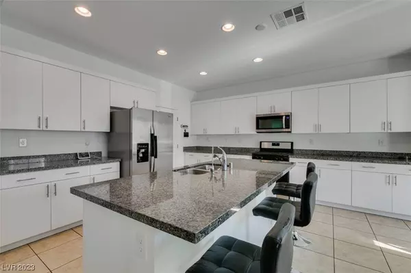 131 Moon Ranch Avenue, North Las Vegas, NV 89031