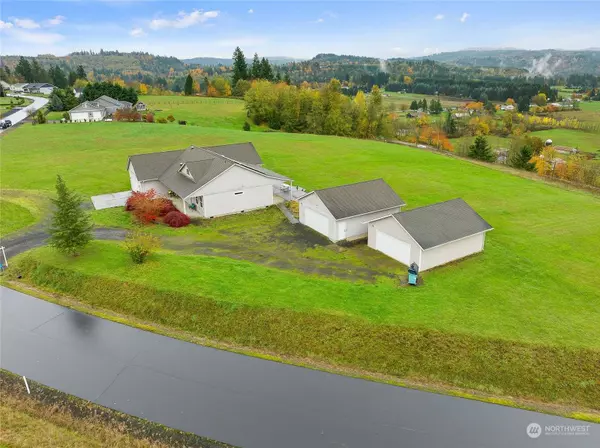 114 Rainier DR, Salkum, WA 98582