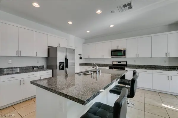 131 Moon Ranch Avenue, North Las Vegas, NV 89031
