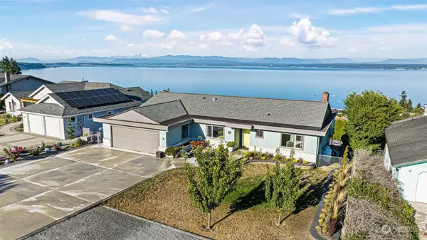 1473 Crestview Drive, Camano Island, WA 98282