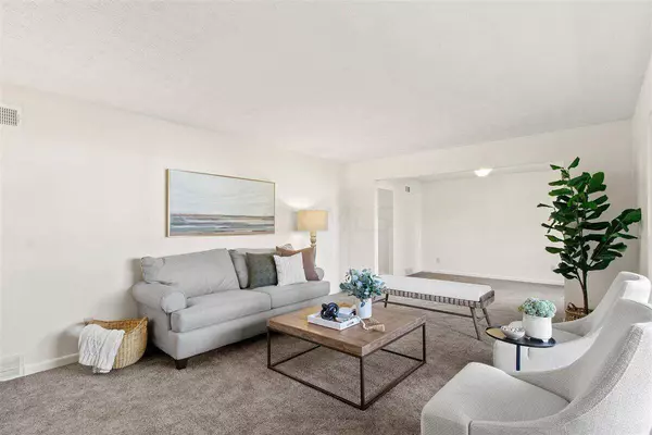 2081 Maplewood Drive, Columbus, OH 43229