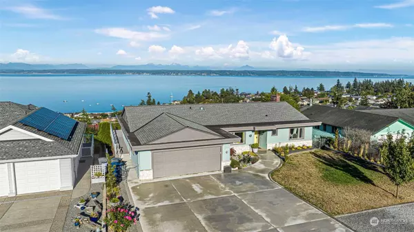1473 Crestview Drive, Camano Island, WA 98282
