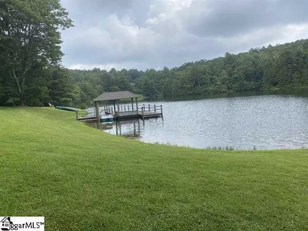 405 Cliff Ridge Drive, Cleveland, SC 29635