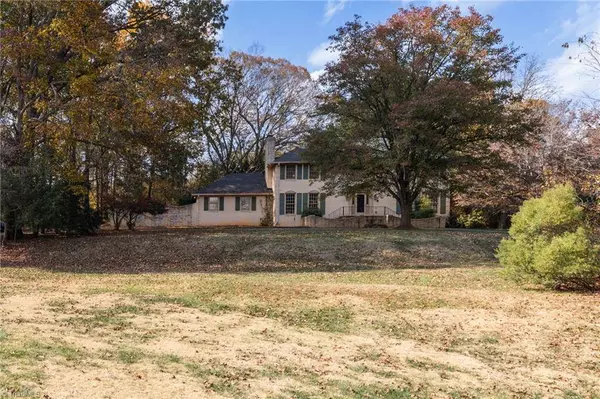 5906 Cardinal Lake DR, Greensboro, NC 27410