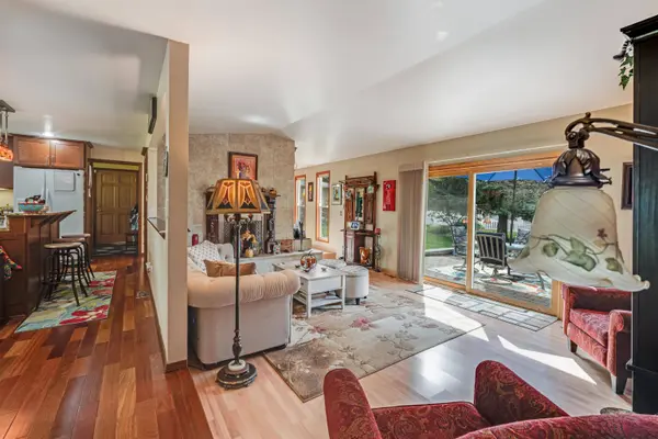 8727 N Seven Mile Rd, Nine Mile Falls, WA 99026