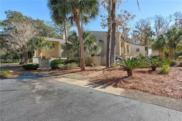 63 Shipyard DR #902, Hilton Head Island, SC 29928