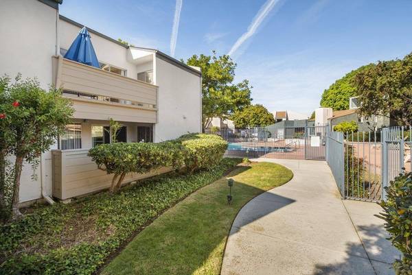 3246 Ashford St #K, San Diego, CA 92111