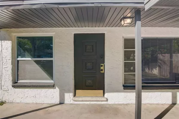 8520 N HAMNER AVE, Tampa, FL 33604