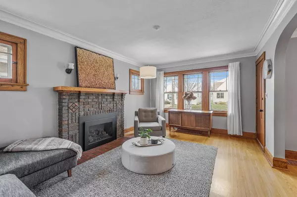 2323 Cleveland ST NE, Minneapolis, MN 55418