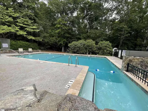 405 Cliff Ridge Drive, Cleveland, SC 29635