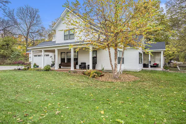 6800 Thornapple River SE Drive, Alto, MI 49302