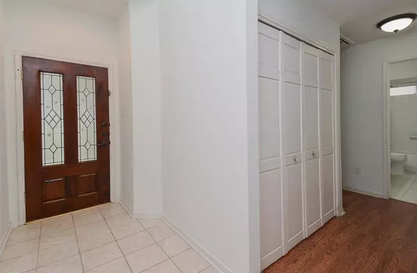 4931 Sentry Woods LN, Pearland, TX 77584