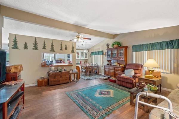 8040 E GARNER LN, Floral City, FL 34436