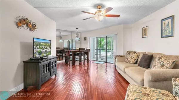 6855 W Broward Blvd  #211, Plantation, FL 33317