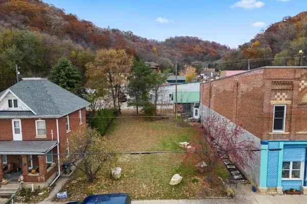 XXX State Road 35, Maiden Rock, WI 54750