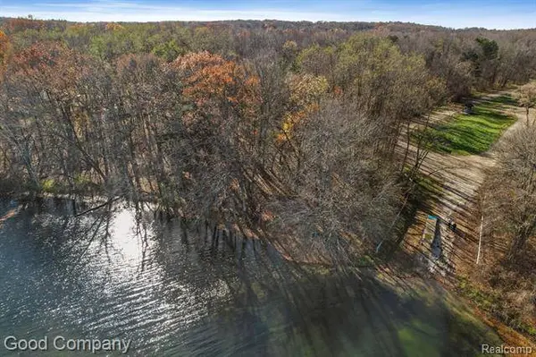 00 Tipsico Lake, Rose Twp, MI 48442