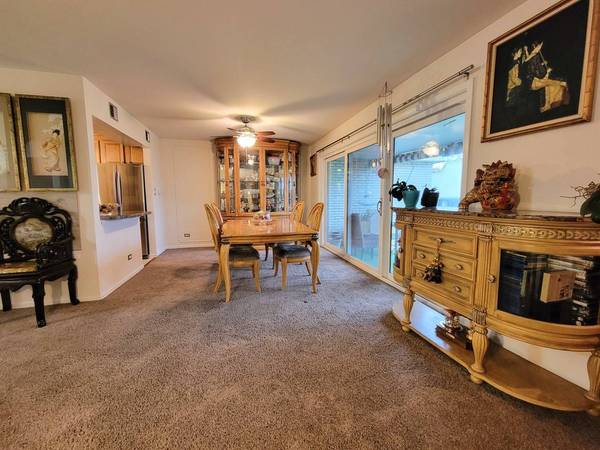 4104 W 99th ST #D, Oak Lawn, IL 60453