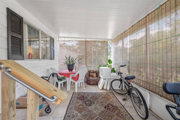 8040 E GARNER LN, Floral City, FL 34436