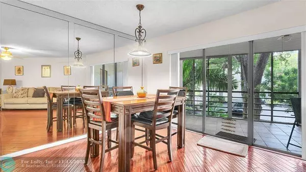 6855 W Broward Blvd  #211, Plantation, FL 33317