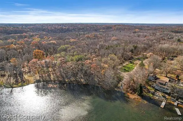 00 Tipsico Lake, Rose Twp, MI 48442