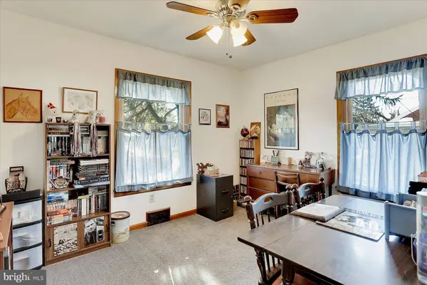 129 COLUMBIA ST, Middletown, PA 17057