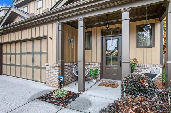 222 Ascott LN, Woodstock, GA 30189